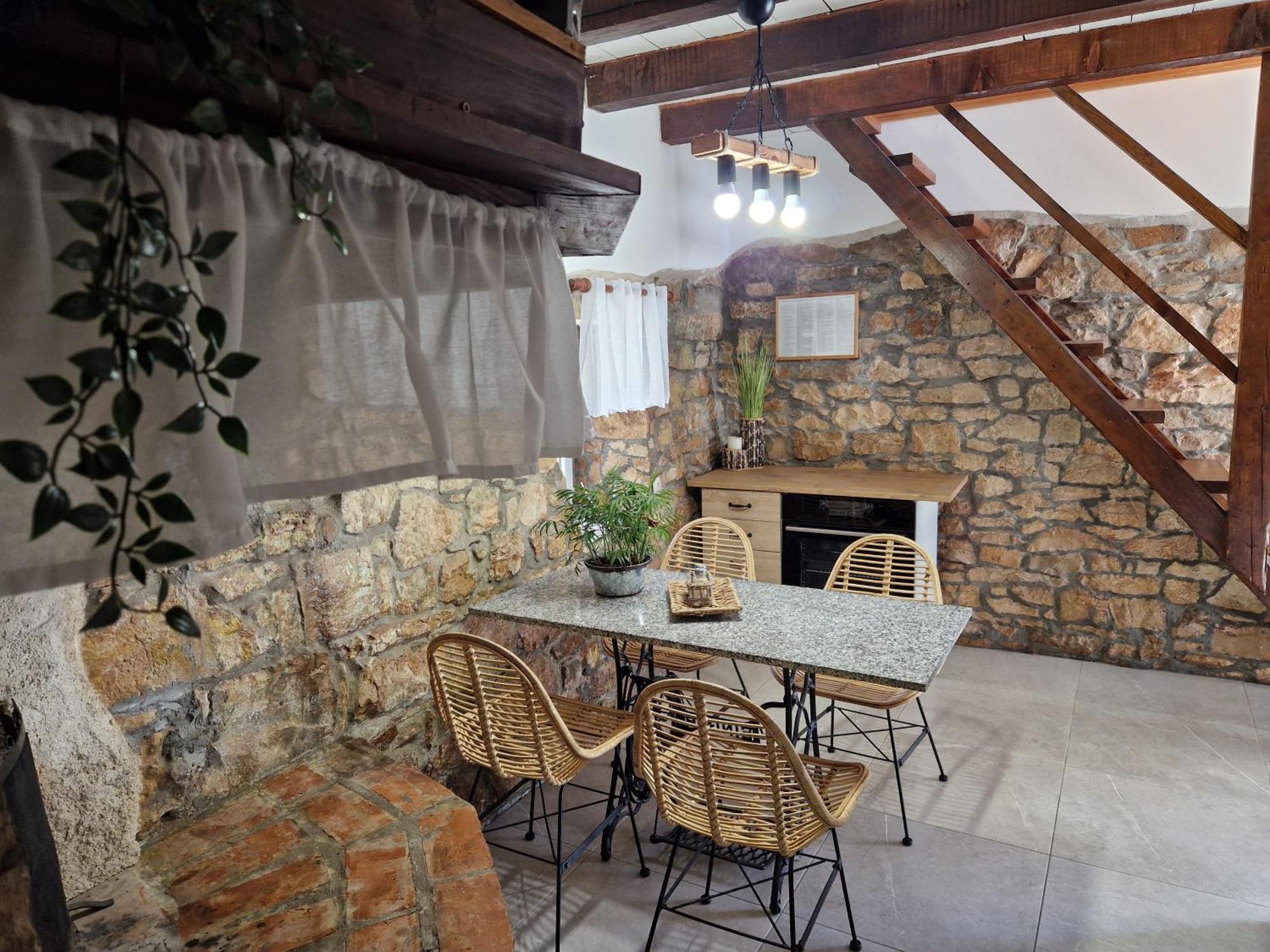 Nedeščina Holiday House Vuki מראה חיצוני תמונה